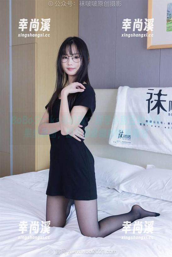 BoBoSocks袜啵啵 - 探寻小甜豆的油亮黑丝原图，脚尖那份微妙的刚刚好