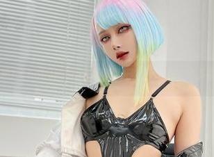 你会下载吗?Choi Ji Yun的春野樱,炫酷又诱惑,不下载可惜了!