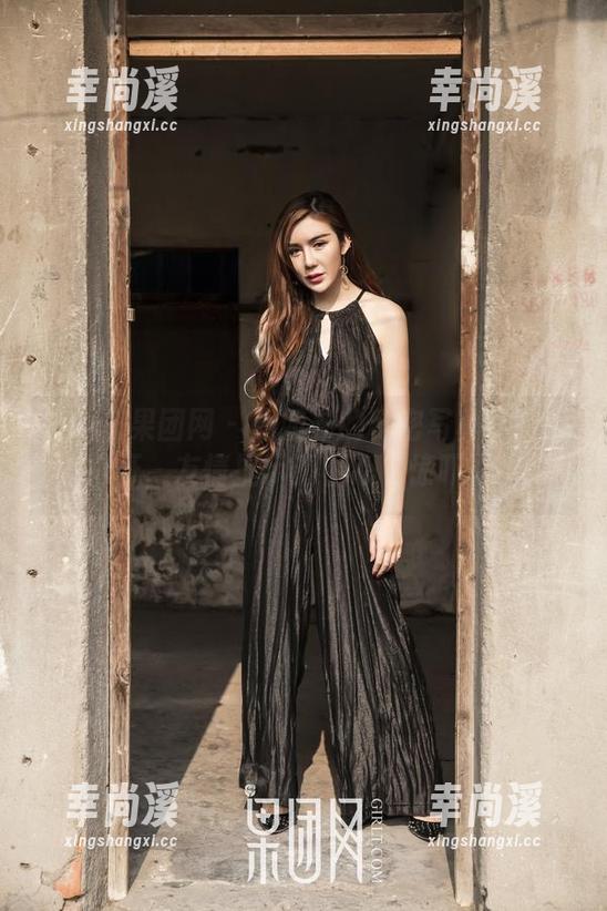 GIRLT果团网 - 周妍希的秘密写真：资源打开，友情提示请小心‘惊吓’！