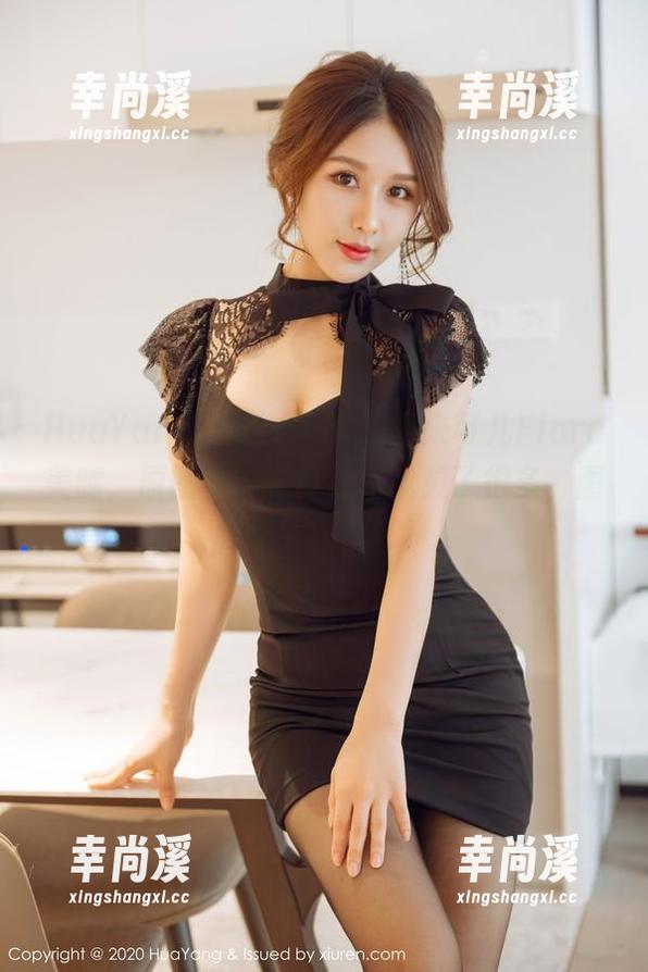 HuaYang花漾 - 深夜分享朱可儿Flora美腿，原图里的腿真是让我想了很多，图包不看不行了！