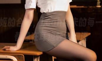 蓝色妖姬的合集，Leah梓未的每一张图片都像在耳边轻声细语