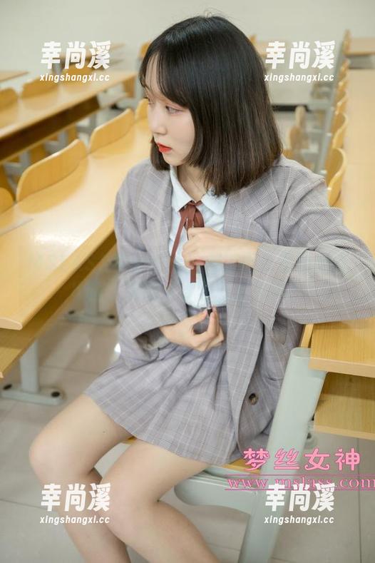 MSLASS梦丝女神 - 刘诺图库里的教室顷语，真的是学习新方式吗？