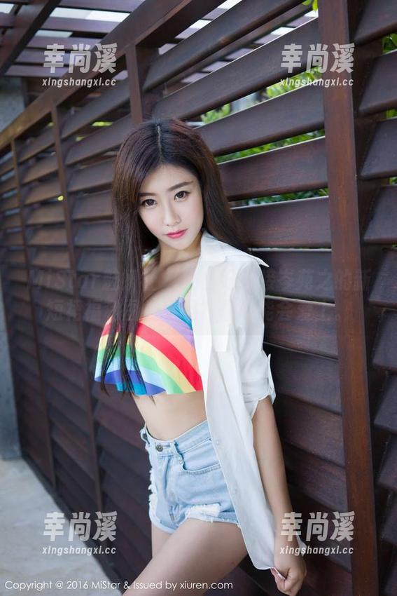 MiStar魅妍社 - 准备好迎接岑苑之的新短裙福利图片了吗？你可能会爱上。