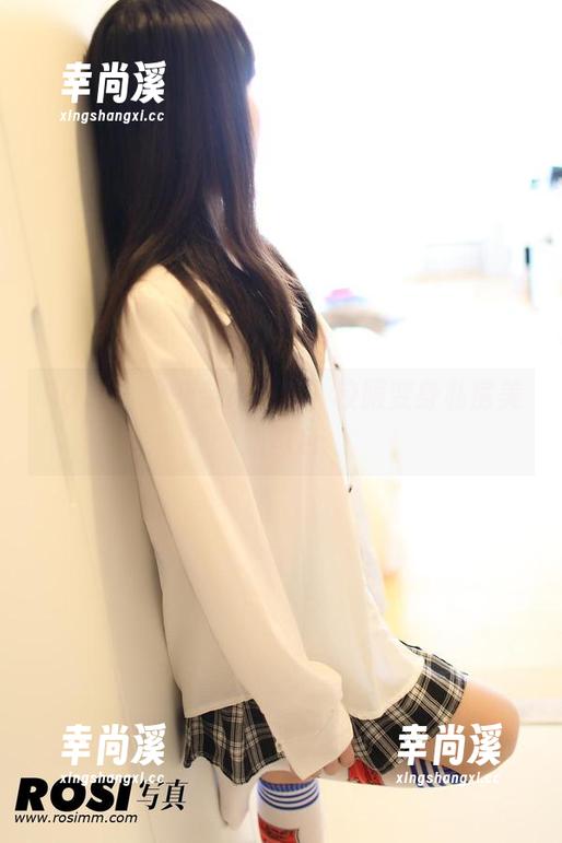 ROSI-小莉 ROSI - 小莉亲自上阵,校服变身私房美炸图包