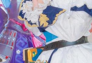 斯拉夫少女Sayo Momo的冬日图集:当严寒遇上热情,更新等你哦!