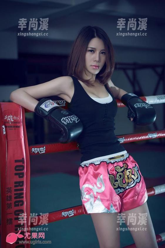 UGirls尤果网 - 唐溪若又出新图册了，啧，那双美脚，轻轻一碰，估计连星期一都不想见！