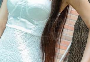 UGirls尤果网 - 王谨轩的眼镜写真,资源非常扎实,有种想一发不可收拾的冲动