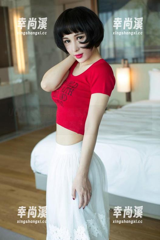 UGirls尤果网 - 想看看‘死库水’？白熙萌的写真集在线等你下载哦！