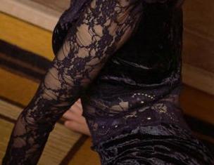 UGirls尤果网 - 千言万语不如一条红裙，谭晓彤美图合集见！