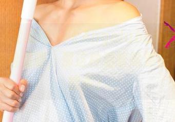 UGirls尤果网 - 飞Angelababy毛衣图包里藏着温暖，那这种温暖需要先付钱才能买？