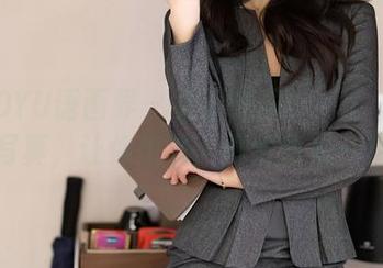 XIAOYU语画界 - 更新消息！玥儿玥er的旗袍写真，让你想喊‘再给我来一套！’