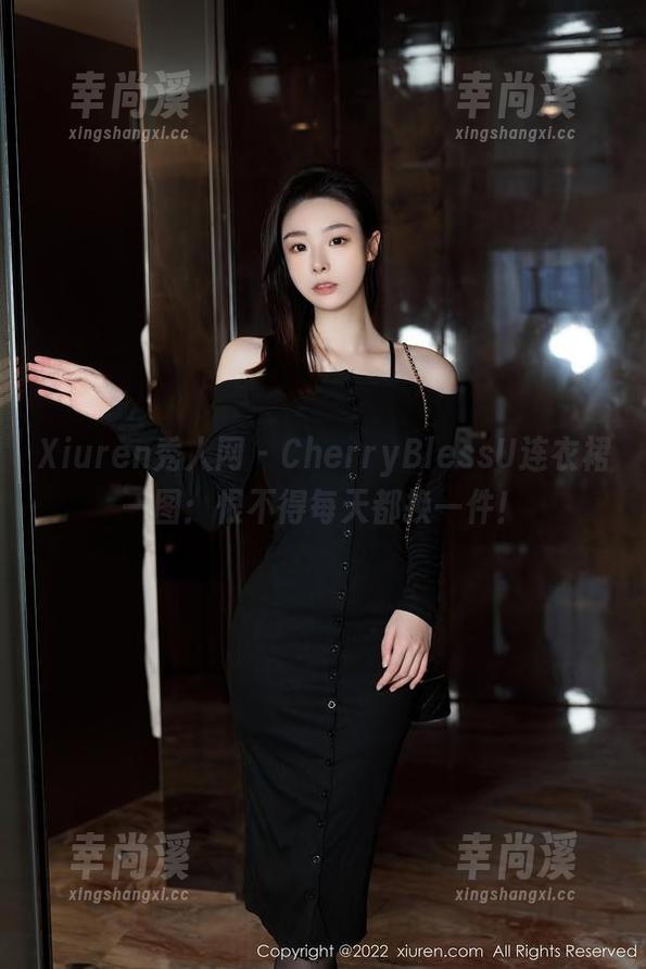 Xiuren秀人网 - CherryBlessU连衣裙一图：恨不得每天都换一件！