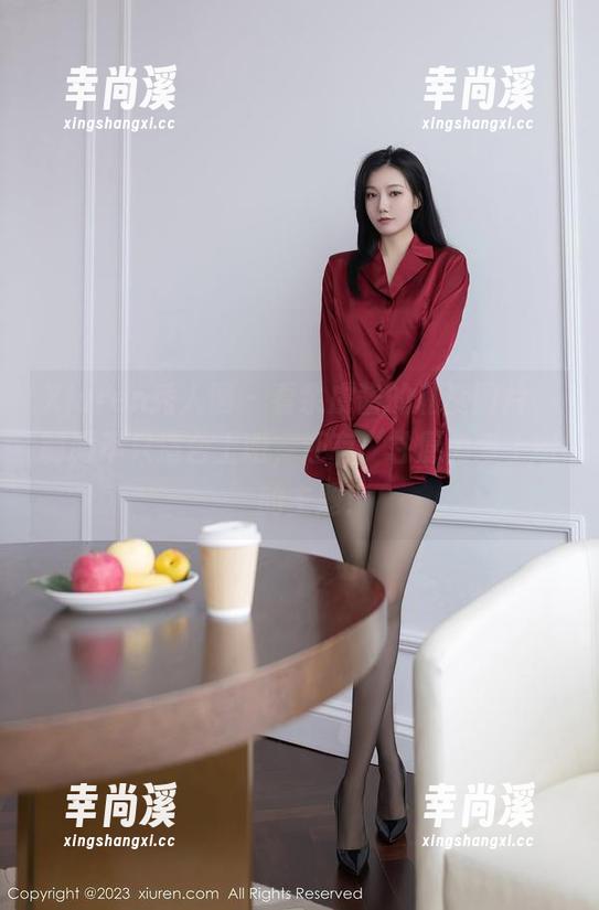 Xiuren秀人网 - 看余虞酱的私房图片，制服不只适合上班，还有‘甘愿为爱上班’的主题！