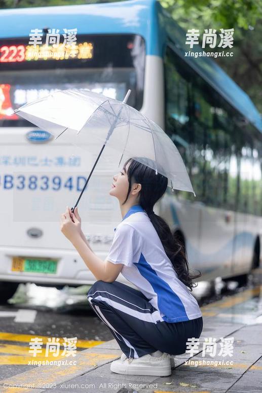 Xiuren秀人网 - 一组奈汐酱nice的天台套图，小说般的日常，看完了发愣。