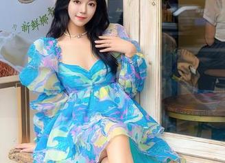 Xiuren秀人网 - 当李可儿遇上黑色，一个图包让你体会到“黑暗料理”的魅力！