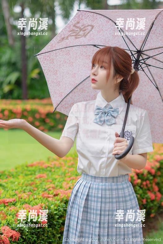 Xiuren秀人网 - 这是糯美子MINIbabe的女友作品，分享方式：看完猛夸，不然怕她生气哦！