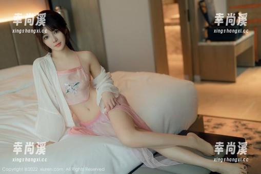 Xiuren秀人网 - 赵惟依coco的在线长腿，这是对我坚信的“最美腿部”定义的全面颠覆...