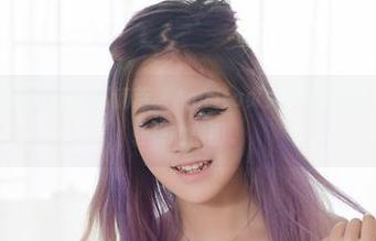 YouWu尤物馆 - 毛毛雨滴落，Amrita贞贞的学妹写真就伶俐得像轻快的美图。
