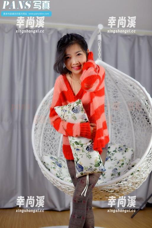 pans - “水水”在和服里转个圈，图库里的资源都忍不住想应援。