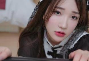 图包透视：yeeun孙乐乐与吊带的微妙关系