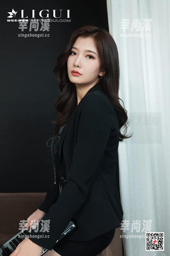 丽柜 - 图册里的套装：婷婷一秒破灭我的穿搭自信