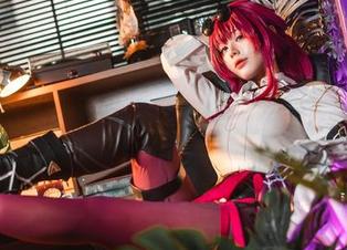 静静欣赏九言美足的派对：精选作品，刺激眼球的美丽交响曲
