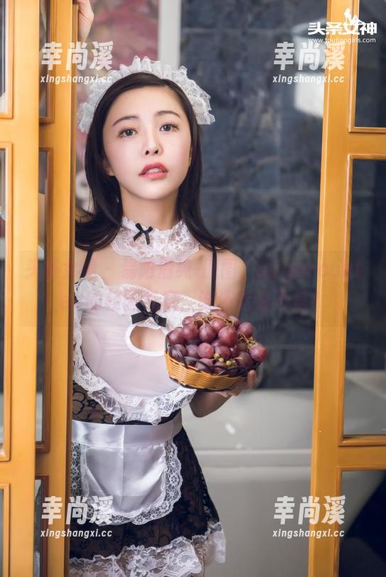 头条女神 - 易阳清纯-原图，sugarcoated的校园气息，谁还能说不是？