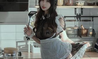 奶桃桃：不只是神明少女，更是写真集粉丝的心头好，更新服务中