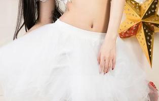 尤果网 - 甜心张芷昕的美图，今天的代价是——全免费！