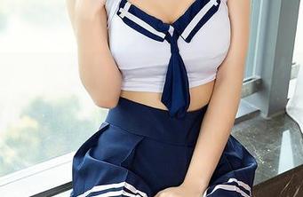 尤蜜荟 - 现在流行卓娅祺的美图合集，春意浓得一发不可收拾，妆容起伏…