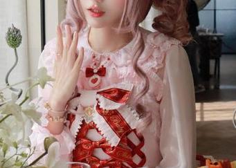 彩芸_Nebula的冒牌爱野美奈子cos，效果竟然让人忍不住想多看几眼。
