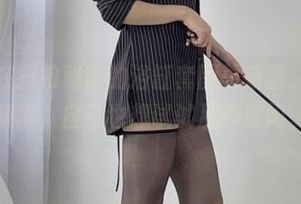 沉浸在抖娘利世的浴缸套图更新里，忽然觉得，自己也想试试那种悠闲。