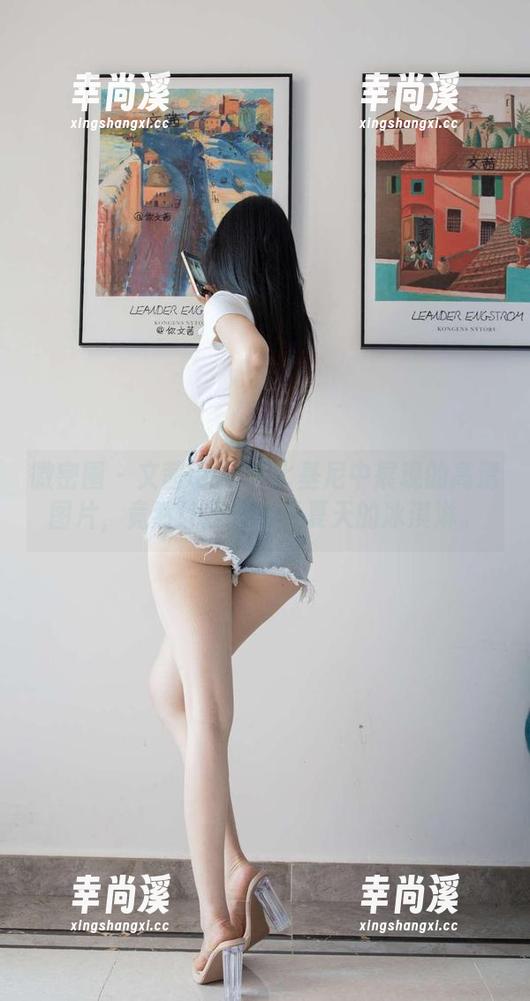 微密圈 - 文茜cool在比基尼中展现的高清图片，竟然让我想到了夏天的冰淇淋。