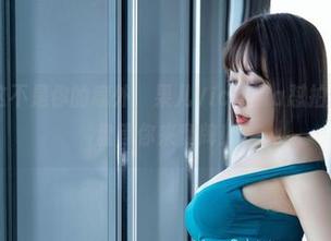 微密圈 - 这不是你的意外，果儿Victoria怼拍合集就在网盘等你来翻牌！
