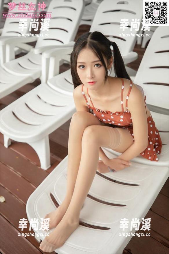 梦丝女神-香萱 梦丝女神 - 香萱的温柔,像是没喝过咖啡的日子——原图和更新让你彻底醒来!