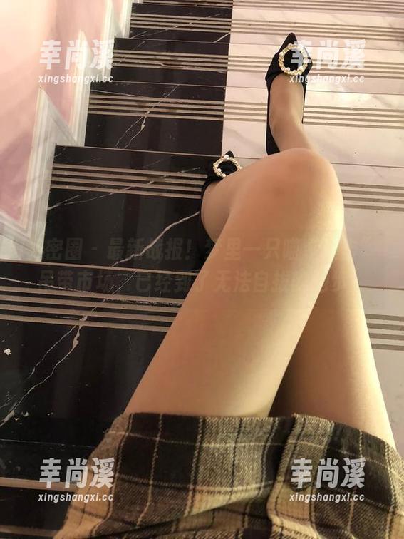 微密圈 - 最新战报！梦里一只喵“袭击”吊带市场，已经到了无法自拔的地步。