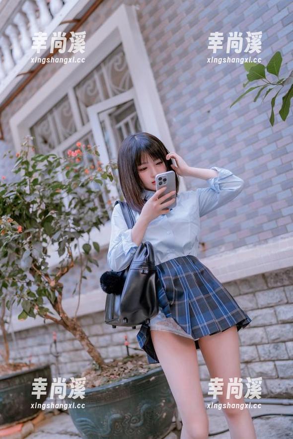 樱井宁宁的校服作品集，分享的每一张照片，真是难以取舍，只想一遍遍看！