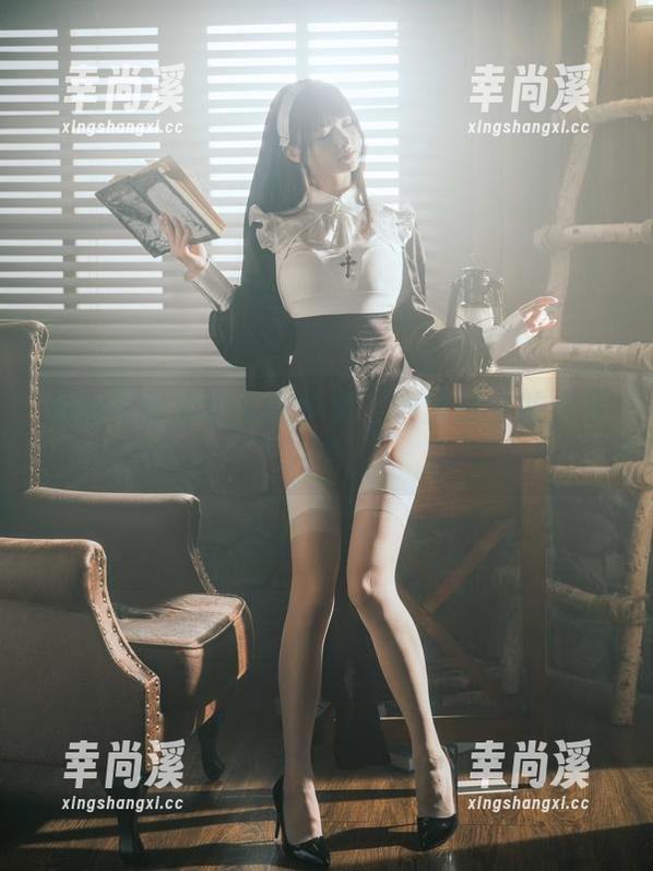 私房图包里的圣诞梦游：河豚抚子的小甜点