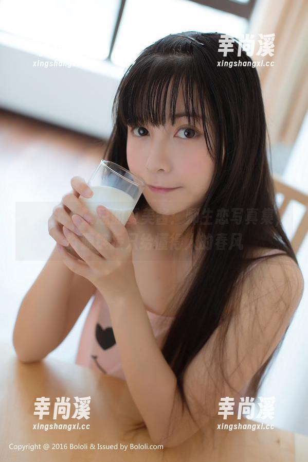 波萝社-夏美酱 波萝社 - 禁忌的夏美酱:师生恋写真集,资源链接只给懂得人的春风