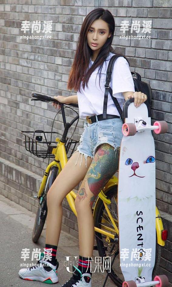爱尤物 - 这组图片里我想看的是欧阳美宣和死库水的奇妙搭配，是谁给的灵感呢？