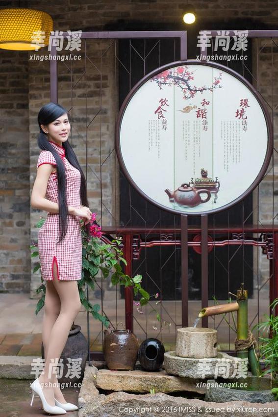 爱蜜社 - 美图集锦：萌白酱的清纯写真，宛若仙子从画中走出