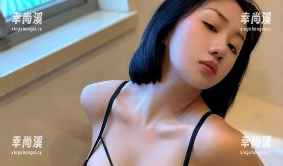 瑜瑾u 微密圈 - 新作上线,瑜瑾u的白色蕾丝直戳你的小心脏,快来围观吧!