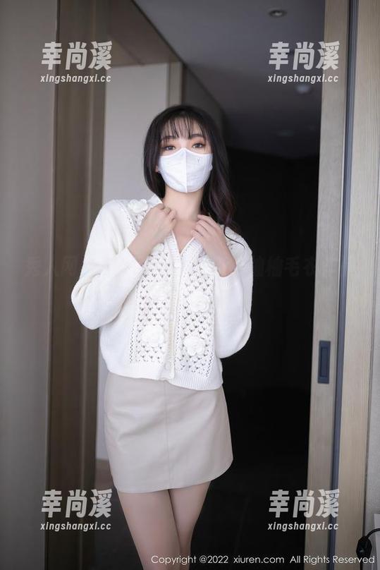 秀人网 - 福利到你手，Zoe柚柚毛衣作品的绝妙时刻。
