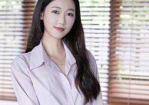 秀人网 - 教室探险：小嘉敏的原图在线剧透