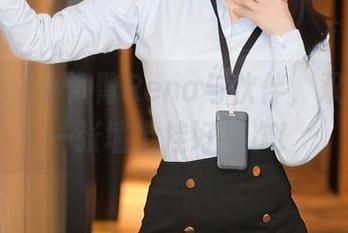 秀人网 - 小海臀Rena与伙伴，双人写真一张墙上挂好几次！