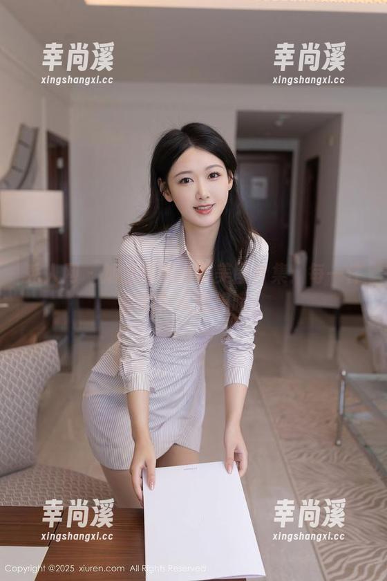 秀人网 - 灿宝短裤私藏美图合集：每一件都能引人遐想哦！
