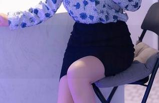 秀人网 - 草莓mm大行其道：白丝高清作品集你绝对没见过！