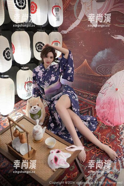 秀人网 - 一边奔跑一边被蚊子盯上，陈柒柒的户外原图终于不怕独自赴野