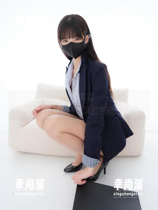 紧急企划 - 小恩最新写真——校服？不，这是打开回忆录的密码！