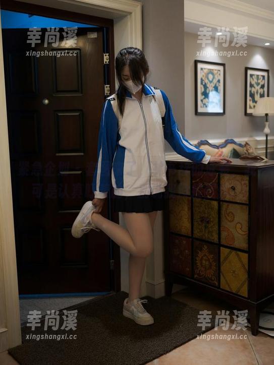 紧急企划 - 套图来了，林书辞的泳装，我可是认真盯着的，别说我没提醒你。